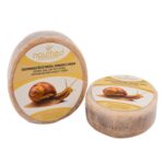 Naumed Schneckenextrakt Schwammseife 135 g – Reinigung & Pflege
